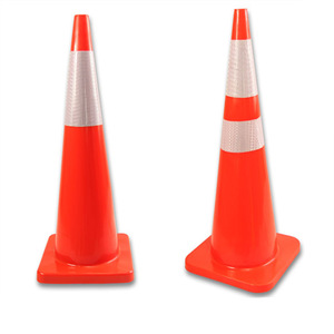Top bán 70 cm linh hoạt PVC đường nón với băng phản chiếu an toàn sử dụng giao thông <span class=keywords><strong>Cone</strong></span> sản xuất - Product Image 6
