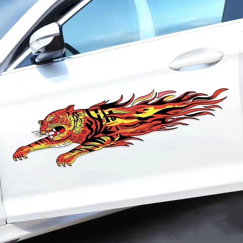 Low MOQ High-End benutzer definierte coole Tiger Kunststoff Auto Aufkleber Aufkleber Wetterfeste Tiger Kopf Fahrzeug Kratzer Abdeckung Aufkleber