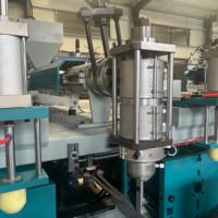 Machine à souffler les bouteilles HDPE 500 ML, machine de fabrication de contenants en plastique pour la production de petites bouteilles