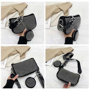 Wholesale Fashion <b>Chain</b> Bling Diamond Young Lady Rivet <b>Handbags</b> for Ladies Underarm Leather <b>Handbag</b> for Women - Product Image 6