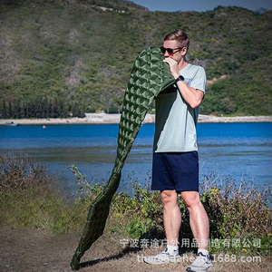 Materassino Gonfiabile Ultraleggero da 450g, Compatto per Escursionismo e Campeggio - Product Image 3