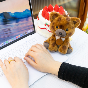 Vente en gros : Figurine d'animal de compagnie de bureau 18 cm (zèbre, éléphant, <span class=keywords><strong>sanglier</strong></span>, <span class=keywords><strong>chien</strong></span> de chasse) avec particules lestées, jouet décoratif, cadeau de zoo, souvenir - Product Image 6