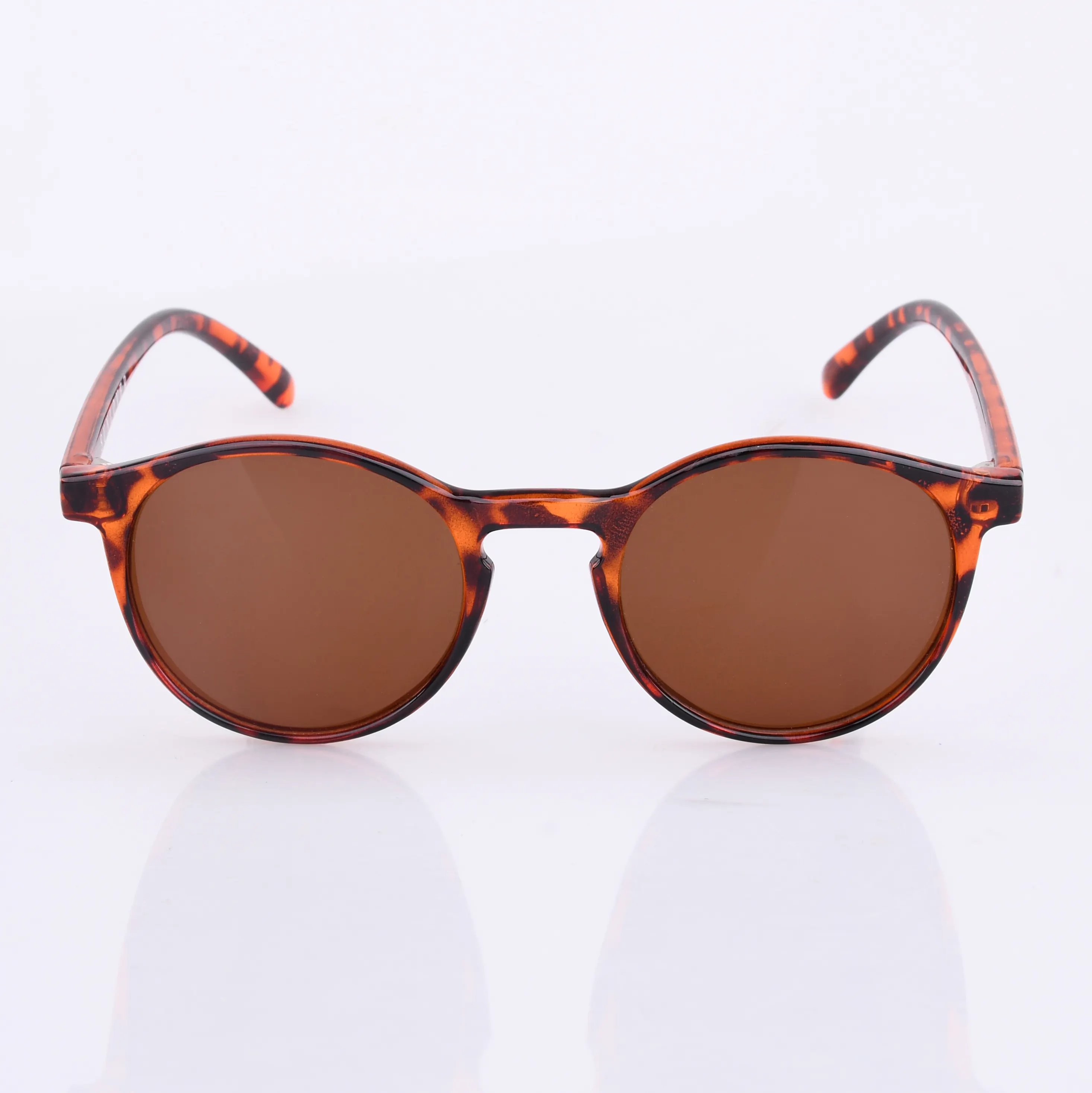 2010 clásico redondo al por mayor marco completo de marca de moda gafas de sol de encargo hecho a mano de la moda gafas de sol 2020