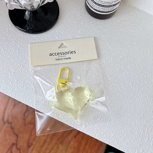 Llavero de Plástico en Forma de Corazón, Regalos Promocionales, Adorno para Bolsos, Decoraciones para Teléfonos en Varios Colores, Colgante de Corazón 3D, Llaveros de Acrílico Transparente - Product Image 5