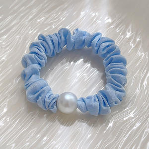 Doux femme perle petit intestin anneau de <span class=keywords><strong>cheveux</strong></span> <span class=keywords><strong>filet</strong></span> rouge tissu enfants fête bandeau avec grande corde de <span class=keywords><strong>cheveux</strong></span> en tissu élastique - Product Image 3