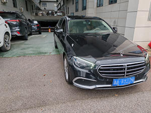<span class=keywords><strong>Mercedes</strong></span>-Benz Classe <span class=keywords><strong>E</strong></span> <span class=keywords><strong>E</strong></span> 300 L Luxury W213 2023 d'occasion à Guangzhou - Product Image 2