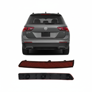Réflecteur de pare-chocs arrière côté droit pour Volkswagen Tiguan 2017> OEM 5NA945106A - Product Image 2