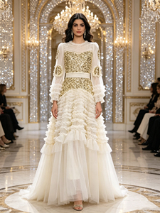 <span class=keywords><strong>Abito</strong></span> da sera <span class=keywords><strong>lungo</strong></span> con perline e paillettes, in <span class=keywords><strong>tulle</strong></span> a balze, con maniche a lanterna lunghe e collo alto arricciato, lunghezza maxi, per feste formali - Product Image 4