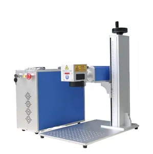 Hoge Snelheid 3d Dynamische Focus 200W Fiber Laser Markering Machine Voor Metalen Sieraden Pistool En Niet-Metaal