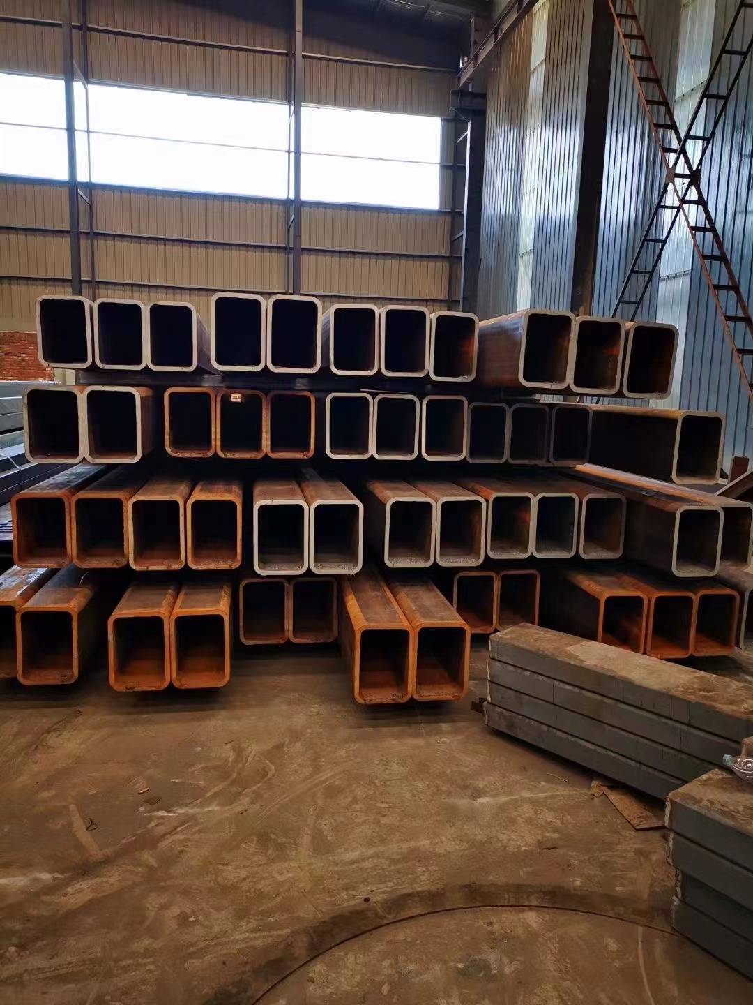 Q235B Cold Hot Rolled Carbon Steel Square Tube Square Hollow Steel Tubing ASTM