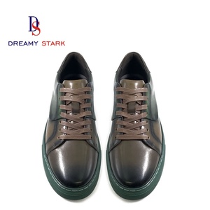 Sneakers pour hommes en cuir de vache véritable de haute qualité, deux tons de couleur, logo personnalisé, fabrication artisanale, confortables, respirantes, automne, luxe - Product Image 3