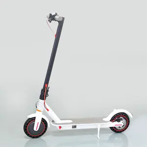 Fabrika doğrudan satış uzun menzilli alüminyum elektrikli Scooter yetişkin Stand Up Motor gücü e-scooter