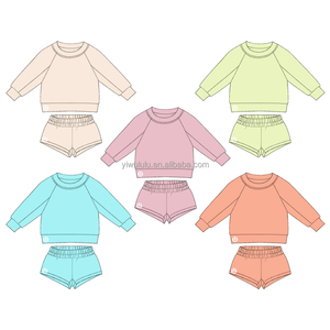 Set 2 Pezzi <span class=keywords><strong>per</strong></span> <span class=keywords><strong>Ragazze</strong></span>: Felpa Tinta Unita con Maniche Lunghe e Pantaloncini con Elastico in Vita, <span class=keywords><strong>Moda</strong></span> Sportiva Casual, Produzione Limitata Personalizzabile - Product Image 3