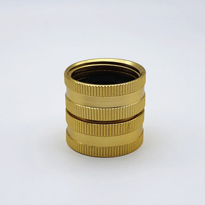 Connecteur de tuyau d'arrosage en laiton, fileté femelle 3/4 pouce, durable pour l'alimentation en eau des tuyaux en vrac - Product Image 1