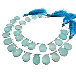 Cadena de Cuentas de Calcedonia Aqua Natural de 12x16mm, Forma de Pera, Facetadas, 8 Pulgadas de Largo - Product Image 1