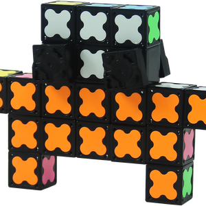 سبينر فيدجت بلاستيكي مع أضواء LED ومكعب مغناطيسي للأولاد والبنات - Product Image 1