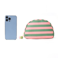 Sac de maquillage en toile rayée pastel personnalisé Qetesh, mignon, tendance, léger, portable, pochette cosmétique demi-cercle pour filles