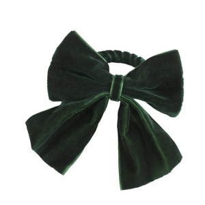 Anneaux <span class=keywords><strong>de</strong></span> <span class=keywords><strong>serviette</strong></span> tricotés <span class=keywords><strong>en</strong></span> <span class=keywords><strong>tissu</strong></span> fait main vert foncé pour porte-serviettes <span class=keywords><strong>de</strong></span> réglage d'hôtel <span class=keywords><strong>de</strong></span> luxe <span class=keywords><strong>de</strong></span> Noël pour les fêtes - Product Image 5