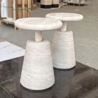 Table d'appoint créative en forme de champignon en travertin naturel 360 °   Table d'appoint rotative en travertin pour le coin du canapé du salon