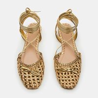 Vente en gros de chaussures fantaisie personnalisées de haute qualité, fabricant de chaussures de luxe pour filles, sandales plates d'été pour femmes, sandales mixtes pour femmes