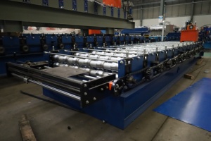 Machine de formage à froid à grande vitesse <span class=keywords><strong>pour</strong></span> tôles de couverture métalliques et tôles ondulées, ligne de galvanisation à froid - Product Image 5