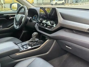 Voitures d'occasion Toyota Highlander 2023 Hybride Intelligent Double Moteur 4x4 Édition Knight 2.5L 189 L4 Hybride SUV 5 Portes 7 Places - Product Image 6