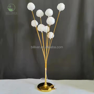 Lumineux Tulipe Hall Scène Réception Zone Lustre Pendentif Roses Stand Lumières Plage Mariage <span class=keywords><strong>Anniversaire</strong></span> Événement Plage <span class=keywords><strong>Lieu</strong></span> Décor - Product Image 1