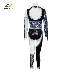 Équipe d'entraînement de compétition personnalisée pour filles OEM Performance Wear Cheerleading Dance Wear Majorette Dance Uniform - Product Image 3