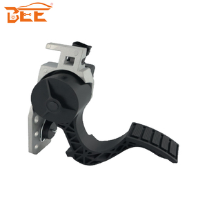 แป้นคันเร่ง <span class=keywords><strong>82627979</strong></span> สำหรับรถยนต์วอลโว่ - Product Image 1