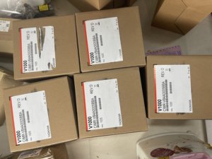 Variateur de fréquence Yaskawa CIMR-VB4A0005BBA série V1000 - Product Image 1