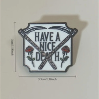 Broche Alphabet Unique Style Gothique avec Motif Rose et Faisce de Scytes, Bijou de Fiançailles Minimaliste Noir et Blanc