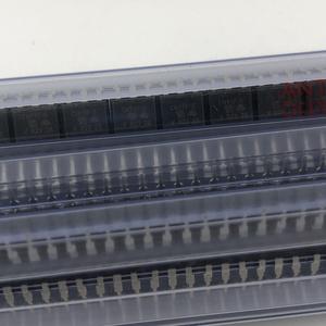 새로운 오리지널 집적 회로 트랜지스터 출력 광커플러 CNY17-3X001 - Product Image 1
