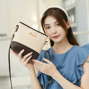 Nuevo Bolso Tipo Cubo de PU con Patrón de Cocodrilo para Mujer, Impermeable, Bandolera, con Diseño de Patchwork y Colores en Contraste - Product Image 2