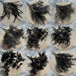 KEWEI 1003 Plantas Artificiales Decorativas Negro <span class=keywords><strong>Rosa</strong></span> Negro Eucalipto Artículos de Halloween para Floristería - Product Image 2