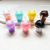 Miniatures de bouteilles 3D en résine, breloques tasses de thé Boba, couvercles en forme d'ours, thé au lait Kawaii, pour scènes de maison de poupée, pâte à modeler, slime, boissons, et porte-clés