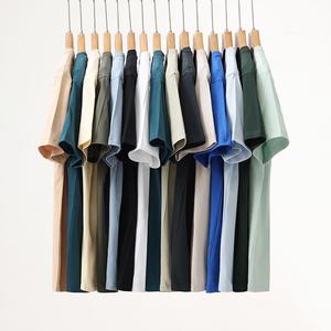 T-shirt promotionnel en coton 100% 230g avec logo personnalisé, OEM, <span class=keywords><strong>prix</strong></span> bas, t-shirts décontractés pour hommes - Product Image 2