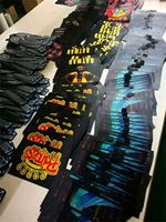 Venta al por mayor de etiquetas de luz activadas por música panel inalámbrico personalizado para camisetas de fiesta promoción