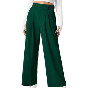 Pantalon pour femme au design moderne et clair, conçu pour un confort naturel, avec un design élégant et un look frais pour tous les jours - Product Image 1