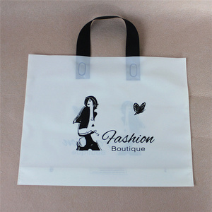 Sac en plastique personnalisé pour vêtements, sac fourre-tout avec logo personnalisé, sac de shopping à poignée, vente en gros, pas cher - Product Image 2
