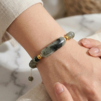 Bracelet en pierre naturelle en gros avec perles en acier inoxydable plaqué or 18 carats et cordon tressé réglable