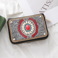 Tas Penyimpanan Berkualitas Tinggi Bergaya Akordeon dengan Ritsleting Tunggal. Model Baru. Tas Kartu dan Dompet Wanita Berhias Manik-Manik Buatan Tangan Berkualitas Tinggi.