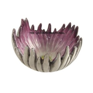 Bol en aluminium de forme ronde en cuivre antique Modern Birds Leaf Hot Selling Home Accent Decorative Bowl - Product Image 2