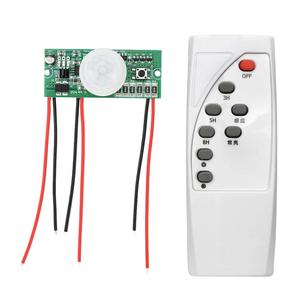 Carte de circuit de commande pour lampadaire solaire avec détecteur de mouvement PIR et fonction de télécommande - Product Image 1