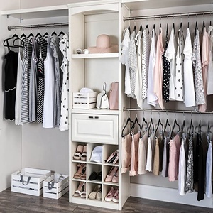 Mini cintres chromés de petite taille, mini supports à vêtements pour vêtements de poupée et rangement d'accessoires pour bébés - Product Image 2
