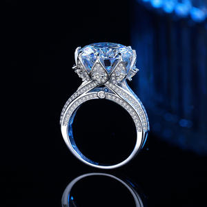 Lujo 10 quilates redondo corte brillante Moissanite compromiso promesa anillos joyería fina boda 925 anillo de plata esterlina para mujeres - Product Image 5