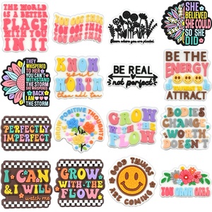 Breloques de chaussures en caoutchouc souple PVC personnalisées pour sabots, taille 2,5-3,5 cm, vente en gros, marque Jc - Product Image 1