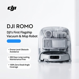 Aspirateur robot Dji Romo avec système d'alimentation et de drainage automatiques de l'eau, balayage et aspiration, couverture de 150 m² - Product Image 1