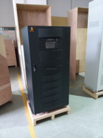 L'alimentation d'énergie en ligne triphasée basse fréquence se lève avec le stabilisateur 10kva à 200kva se lève pour le matériel médical