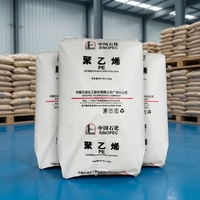 Matière première HDPE vierge de qualité pour tuyauterie, pour applications agricoles et de construction, service personnalisé pour les acheteurs B2B