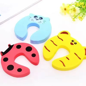 Bloque-portes de sécurité en mousse souple pour la protection des enfants, bloque-portes en EVA en forme de C, bloque-portes de sécurité pour armoires - Product Image 1